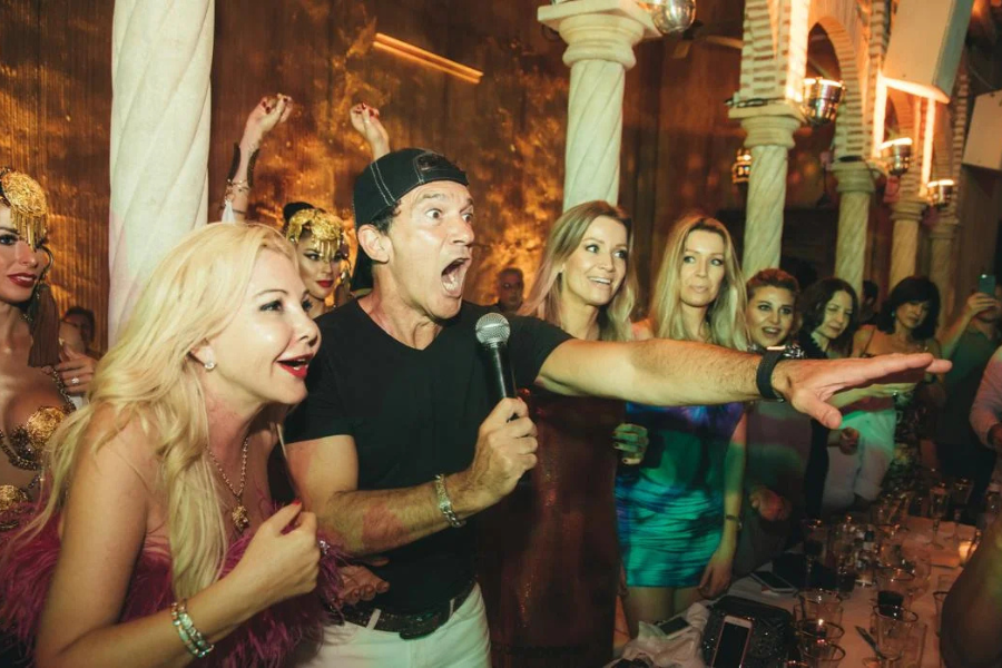 Antonio Banderas celebra su cumpleaños con una fiesta privada en Marbella